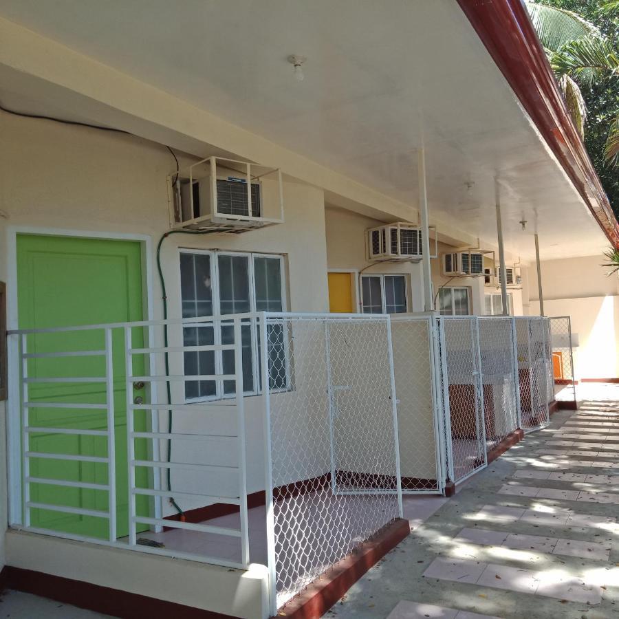 D'Lucky Garden Inn & Suites Tiniguiban 外观 照片