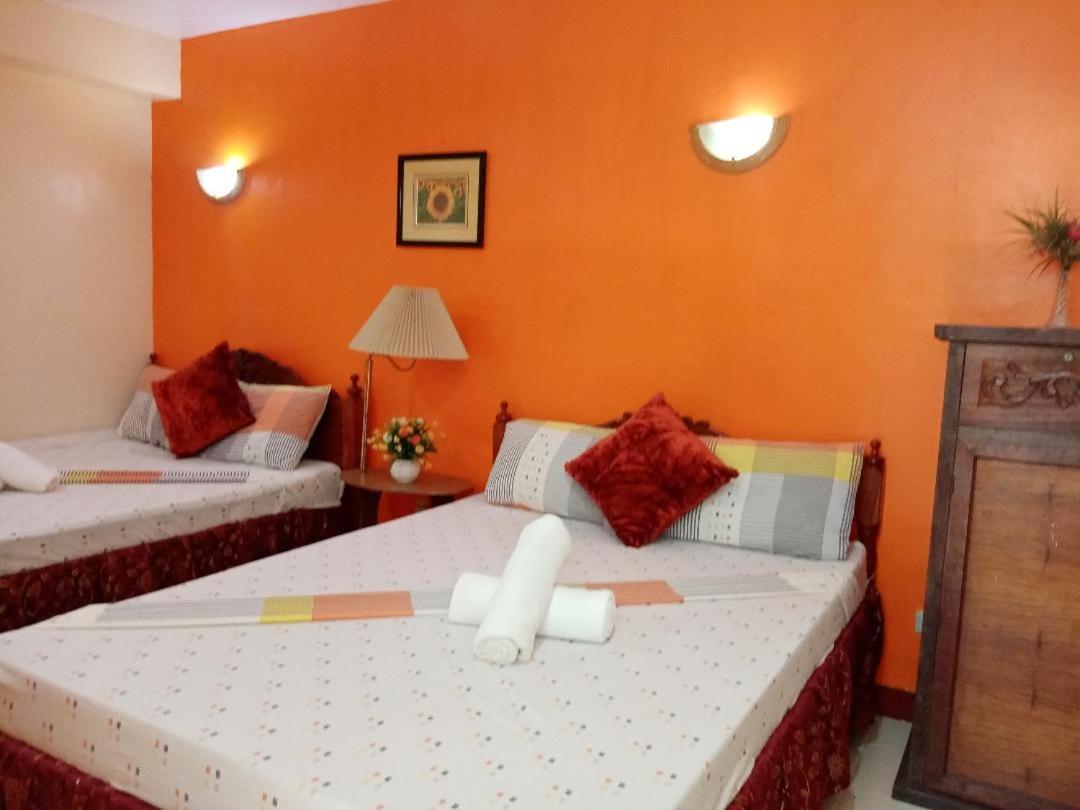D'Lucky Garden Inn & Suites Tiniguiban 外观 照片