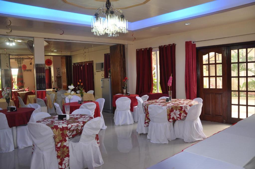 D'Lucky Garden Inn & Suites Tiniguiban 外观 照片