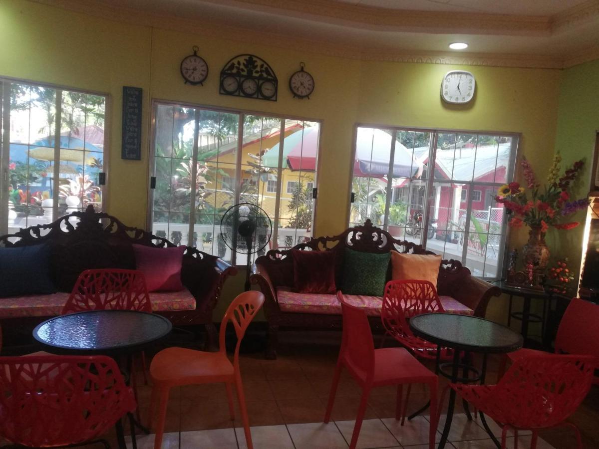 D'Lucky Garden Inn & Suites Tiniguiban 外观 照片